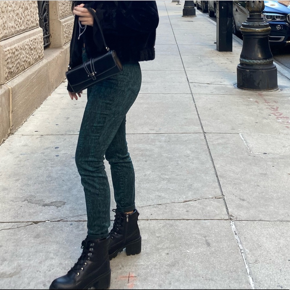 Needle and cloth pants